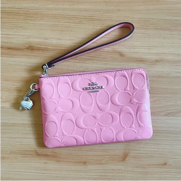 Coach Corner Zip Wristlet In Signature
Leather With Heart Charm - Picture 1 of 6